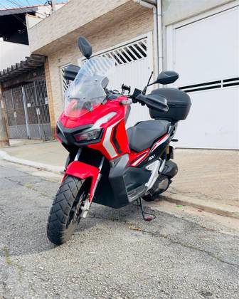 HONDA ADV 